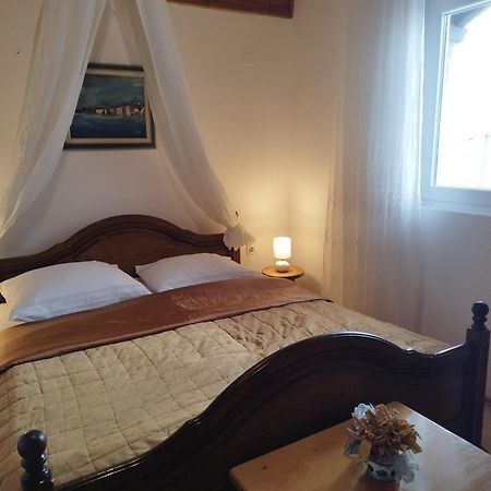 Apartmans Martha Karlobag Exteriér fotografie
